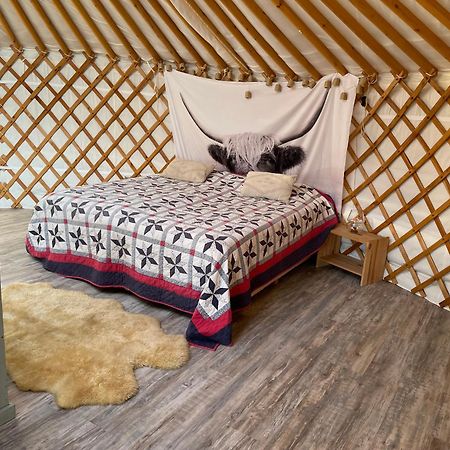 Hotel Luxe Yurt Koudekerke Exterior foto